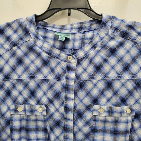C&C California Women's Blue Plaid Roll Tab Sleeve Button Front Pocket Top Size S - Picture 5 of 9